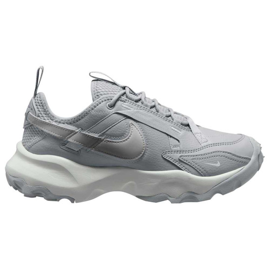 Nike TC 7900